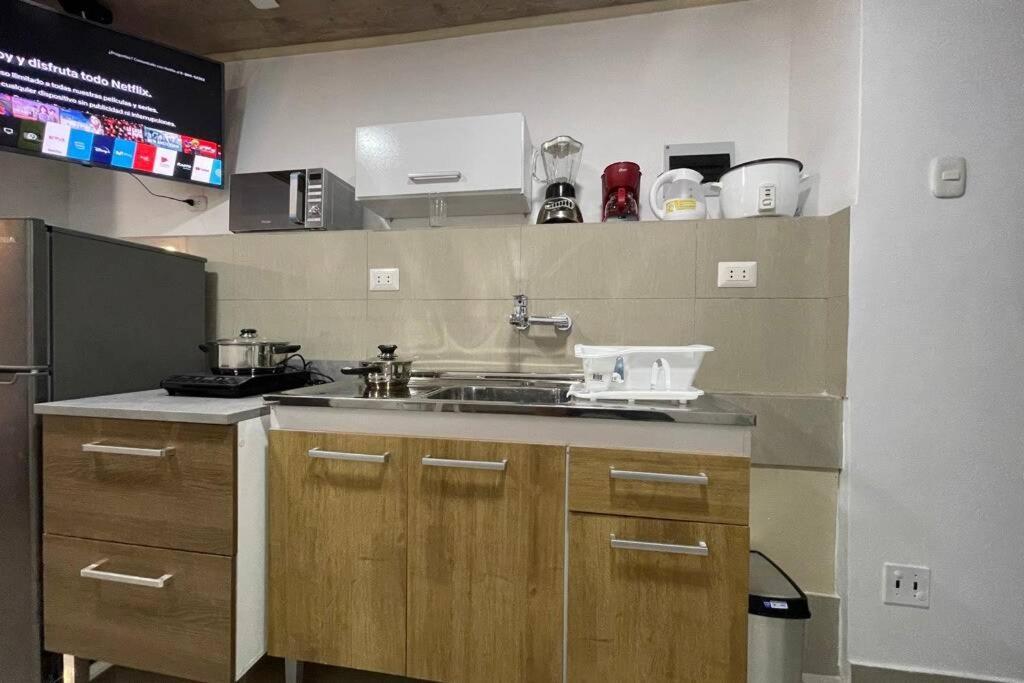 4B Mini-Departamento Nuevo En Centro De Miraflores 利马 外观 照片